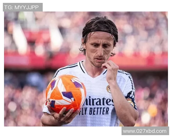 足球巨星荣耀谢幕回顾辉煌生涯见证退役瞬间铭记永恒传奇